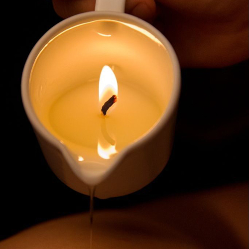 Масаж арома-свічкою